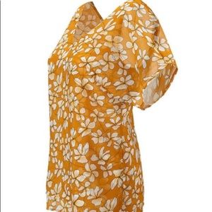 CAbi 3598 Thrive V-Neck Butterscotch Floral Blouse
